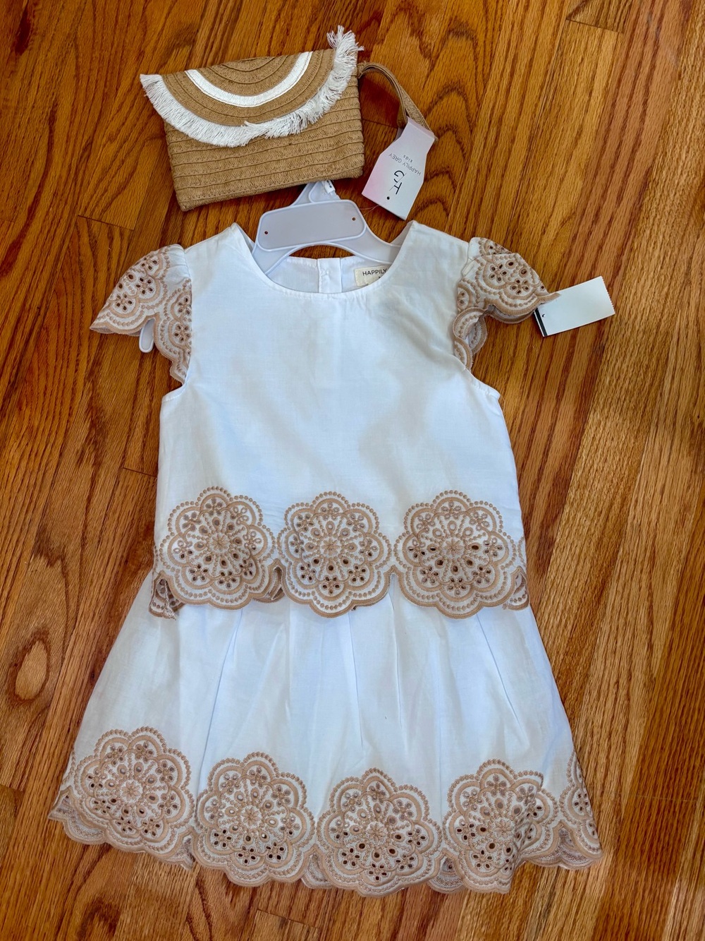 NWT Happily Grey Kid’s 3-Piece Girl’s sz 5/6
